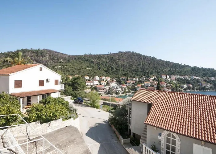 Bertie's - One Bedroom With Terrace And Sea View A2 公寓 *