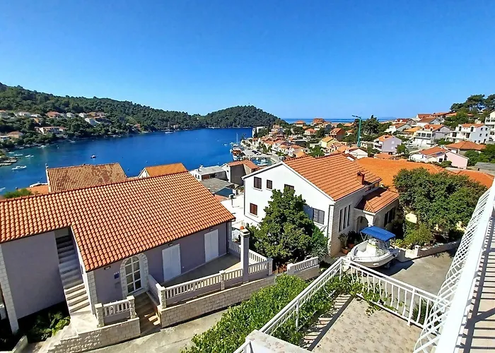 Bertie's - One Bedroom With Terrace And Sea View A2 公寓