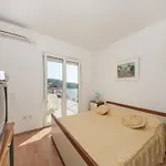 Bertie's - One Bedroom With Terrace And Sea View A2 Smokvica (Korcula)