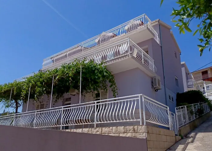 Bertie's - One Bedroom With Terrace And Sea View A2 * Smokvica (Korcula)