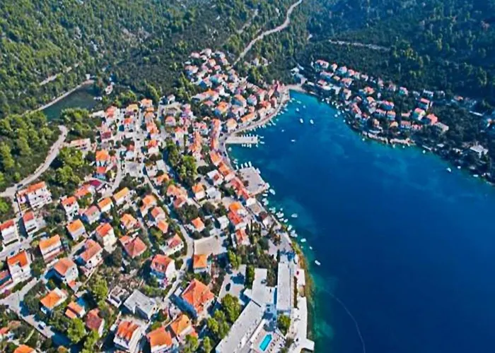 Bertie's - One Bedroom With Terrace And Sea View A2 *